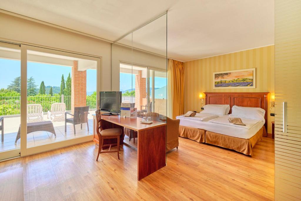 Hotel Boffenigo - The Golden Hour Костермано Екстериор снимка