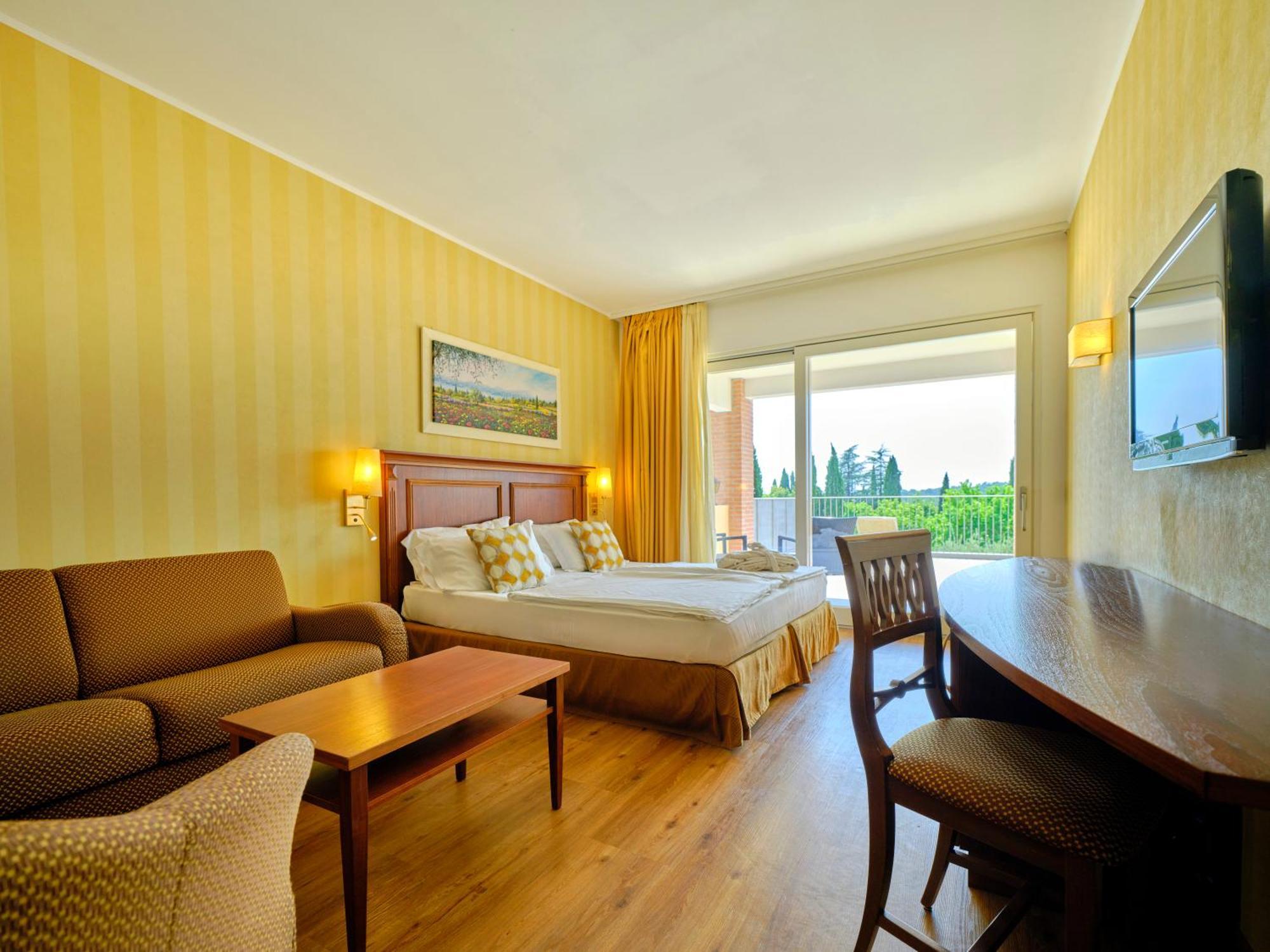 Hotel Boffenigo - The Golden Hour Костермано Екстериор снимка